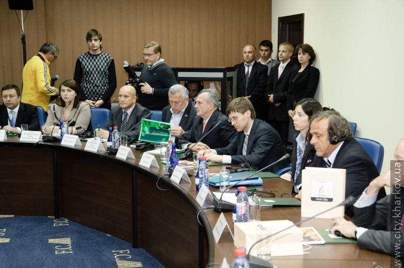 Мішель Платіні відкрив віп-термінал аеропорту «Харків»