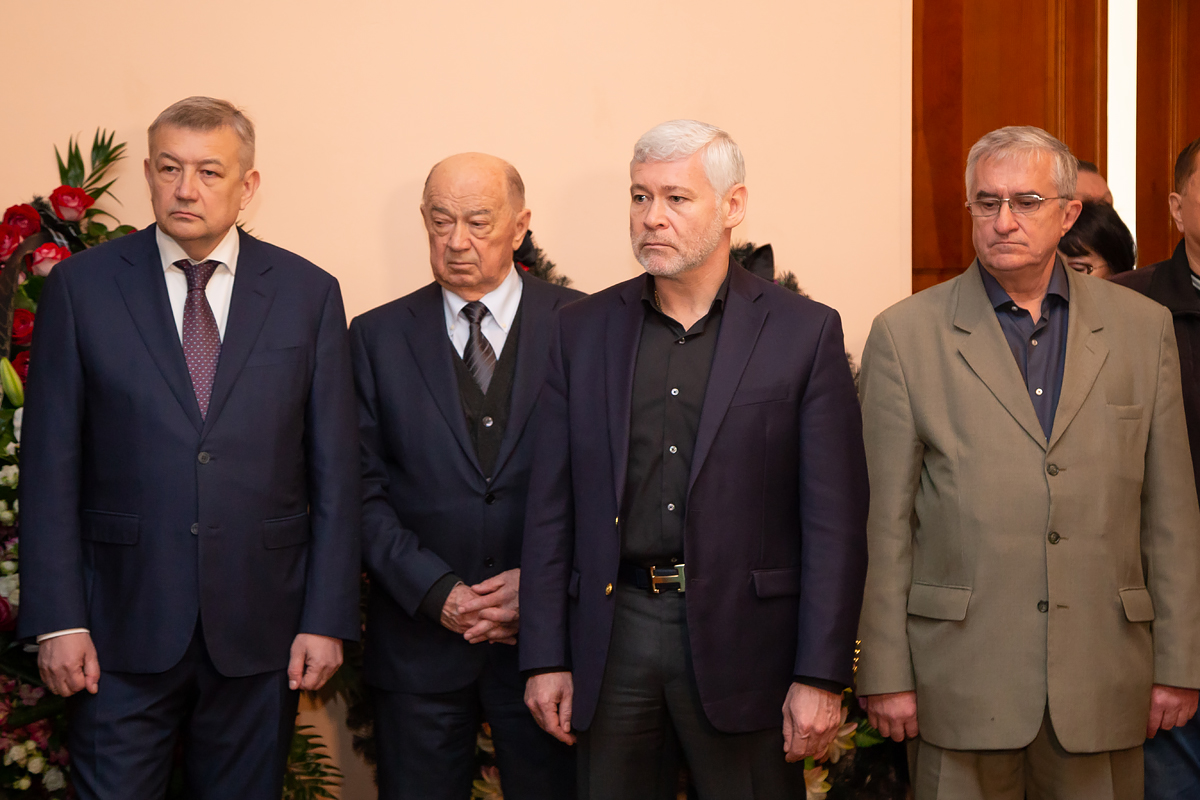У Харкові попрощалися з Юрієм Шрамком