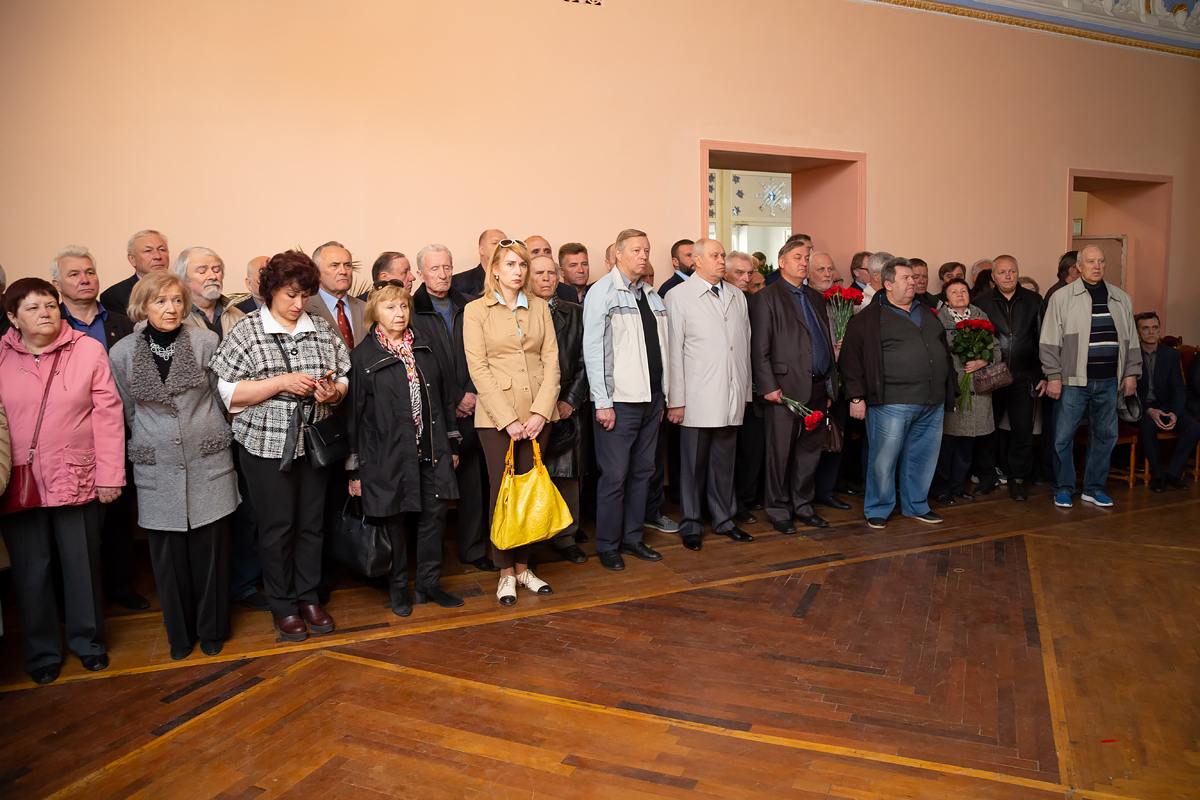 У Харкові попрощалися з Юрієм Шрамком