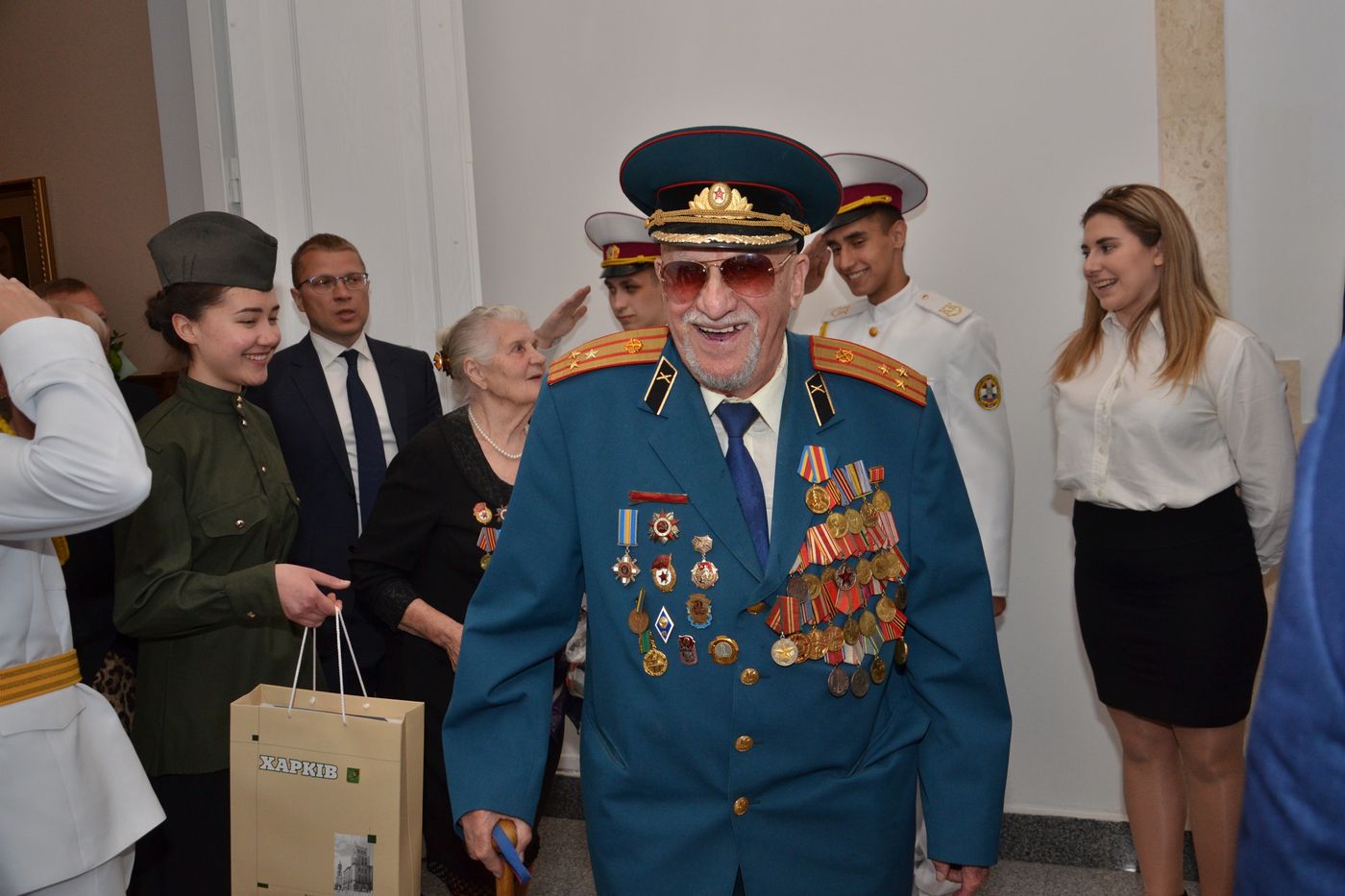 Геннадій Кернес зустрівся з ветеранами напередодні 9 Травня