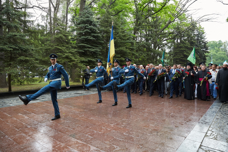 У Харкові відзначають День пам'яті і примирення 