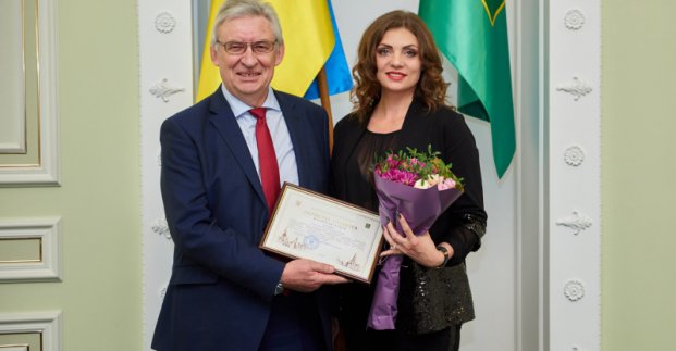 У міськраді привітали працівників банківської сфери Харкова