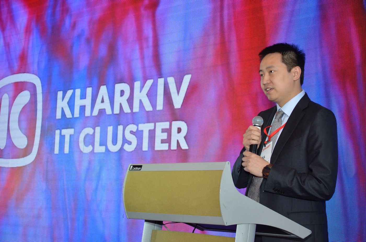 Єдиний кабінет жителя та «розумні» зупинки - у Харкові будують Smart City