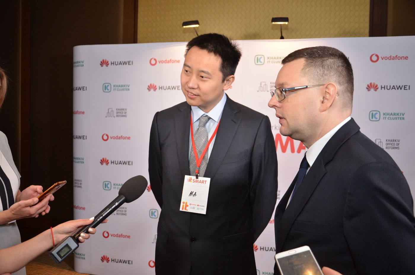 Єдиний кабінет жителя та «розумні» зупинки - у Харкові будують Smart City