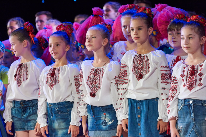 Геннадій Кернес привітав переможців дитячого конкурсу