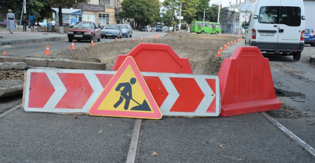 На вулиці Гольдбергівській і в провулку Рибасівському закривається рух транспорту