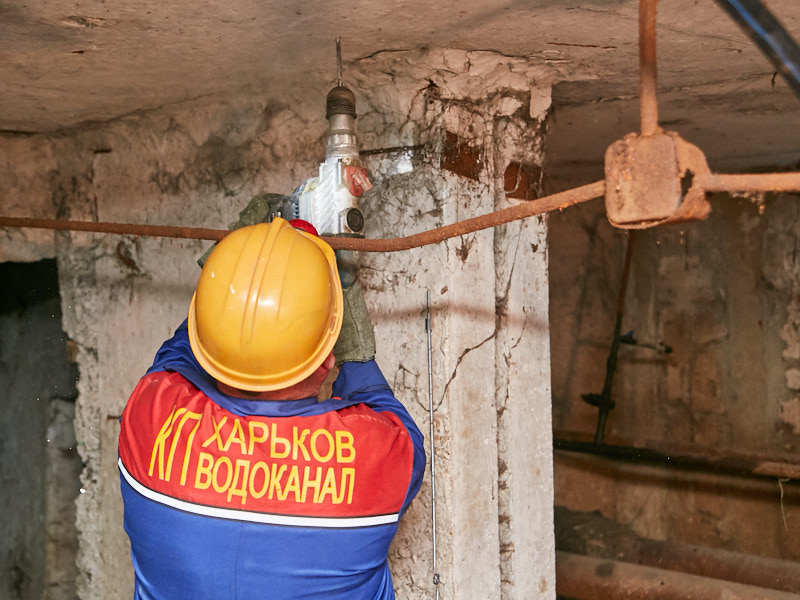 «Харківводоканал» підготував до опалювального сезону половину мереж міста
