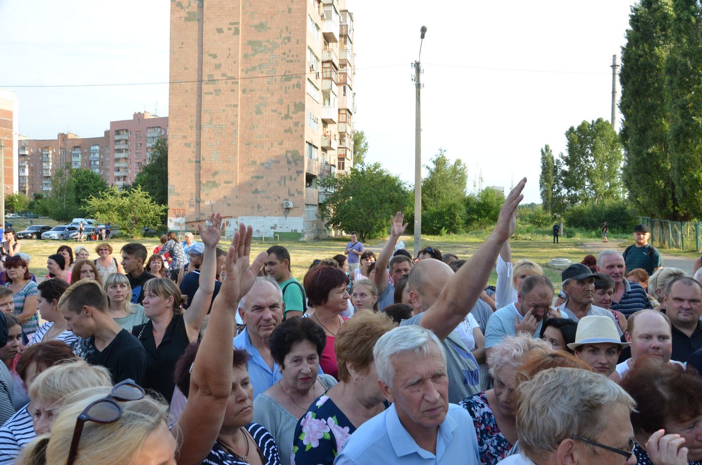 Геннадій Кернес зустрівся з жителями Шишківки