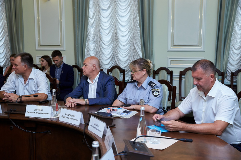 Геннадій Кернес підписав меморандум з ЮНІСЕФ