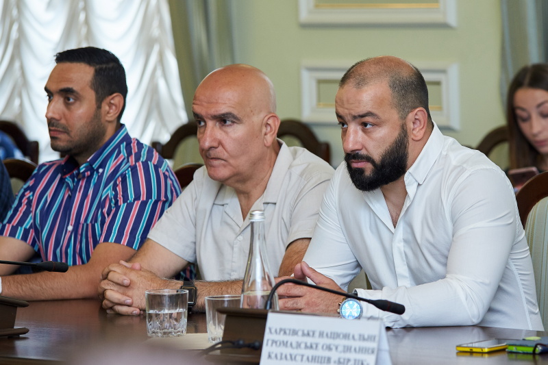 Геннадій Кернес створює Раду національних меншин Харкова
