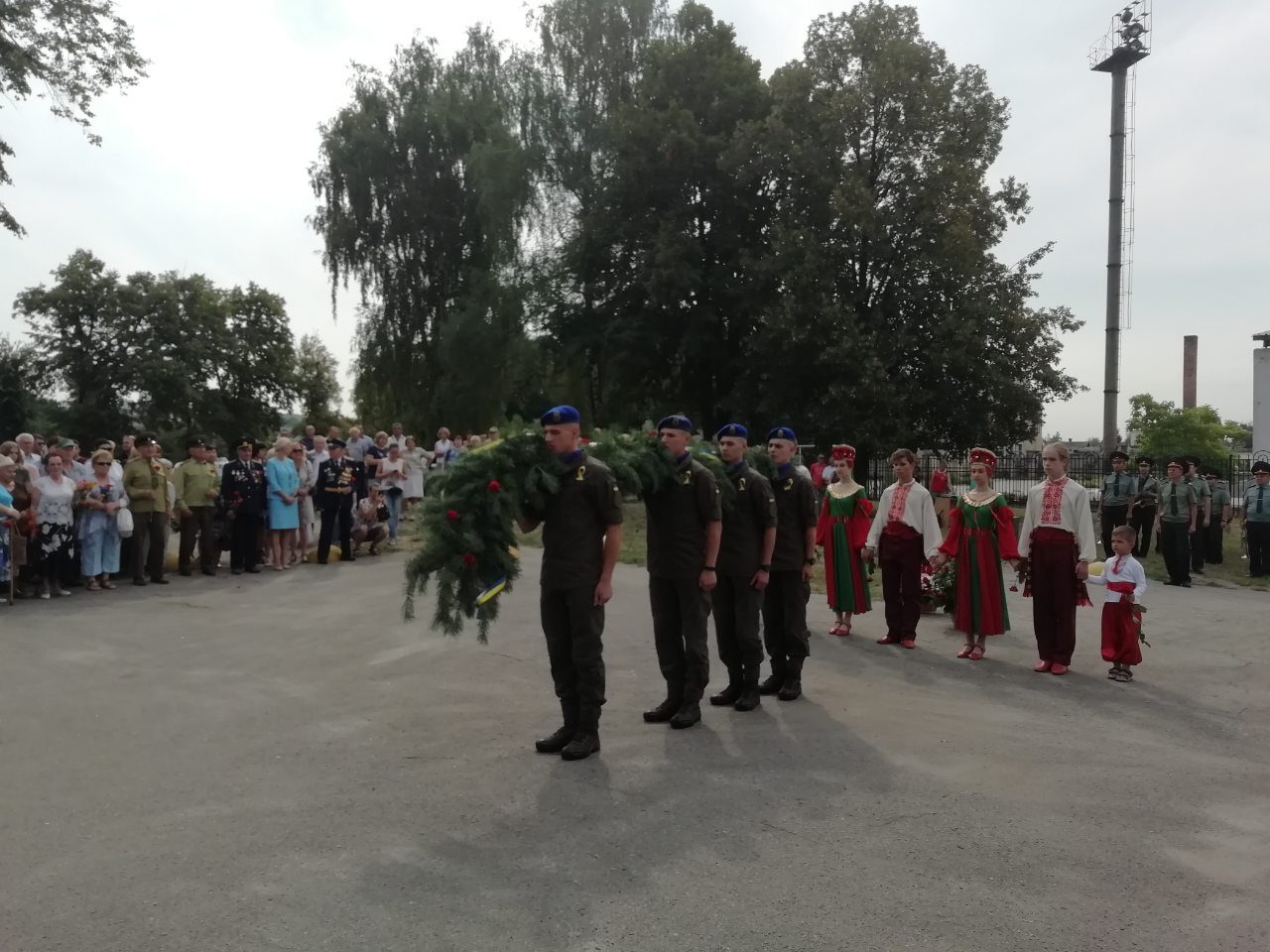 В Основ'янському районі відсвяткували 76-ту річницю визволення Харкова