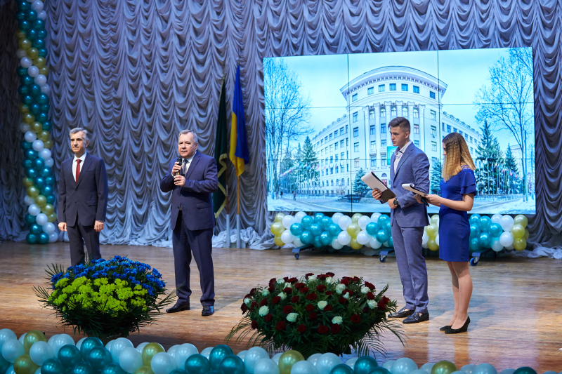 У медуніверситеті привітали першокурсників