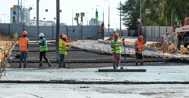 В районі Окружної дороги на Олексіївці ремонтують дорогу