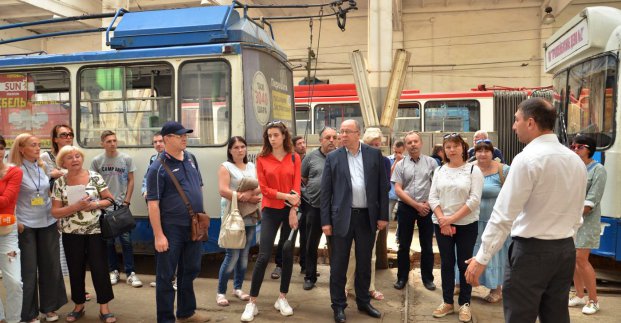 У тролейбусному депо №2 відбувся виїзний ярмарок вакансій