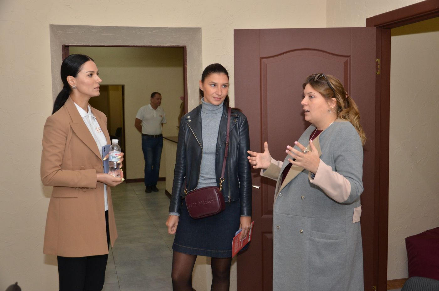 Посол Фонду ООН Маша Єфросиніна відвідала харківські центри для жертв насильства
