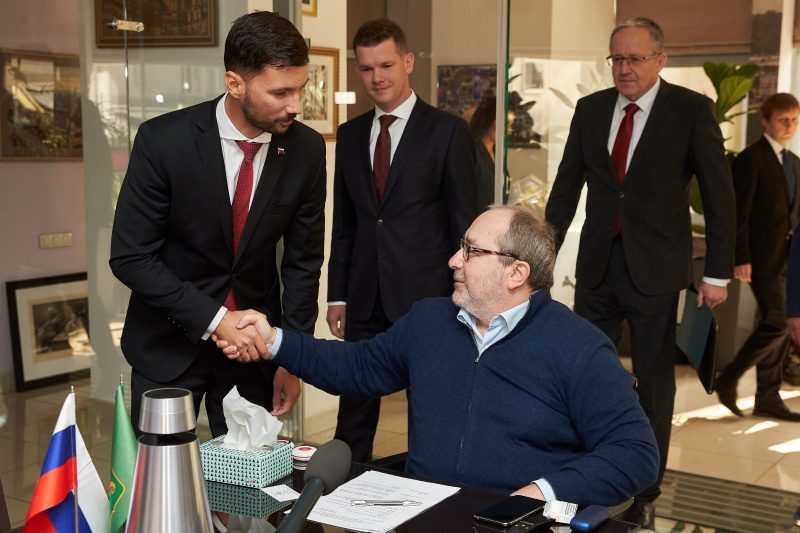 Геннадій Кернес зустрівся з делегацією зі Словаччини