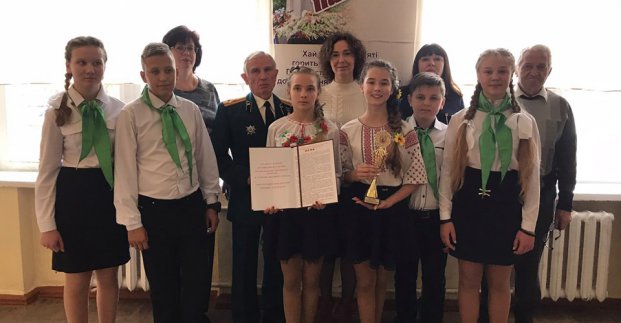 У школах Шевченківського району стартувала естафета пам'яті 