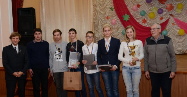 Команда харківського ліцею №161 всьоме перемогла у міському фізичному турнірі