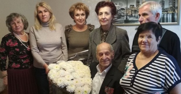 Харків'янин Андрій Сизов відзначає 100-річний ювілей