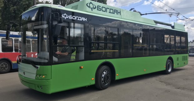 До Харкова надійшли 24 нових тролейбуси