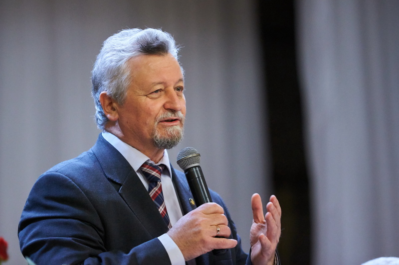 Вчені з різних країн світу обговорюють у Харкові лікування ендокринних захворювань