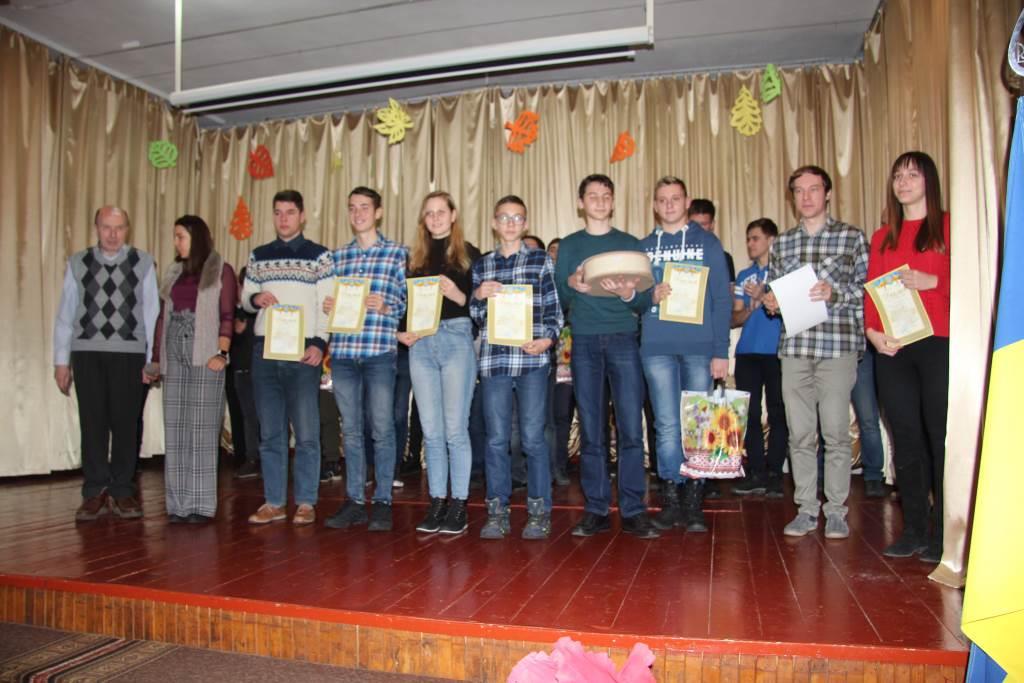 Харківські школярі перемогли на турнірі юних фізиків