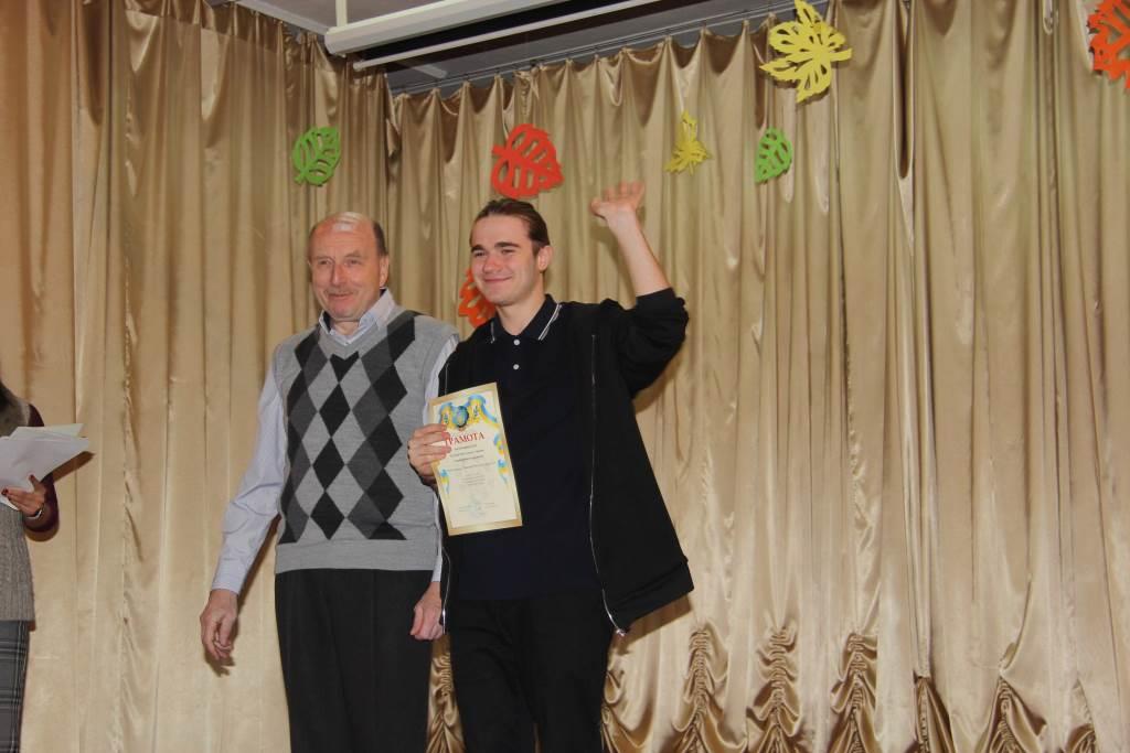 Харківські школярі перемогли на турнірі юних фізиків