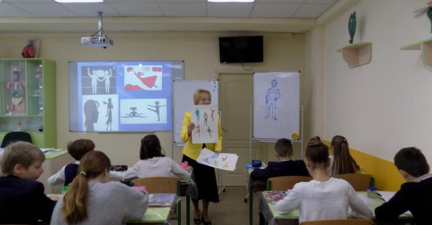 У Харкові обирають вчителя року з малювання