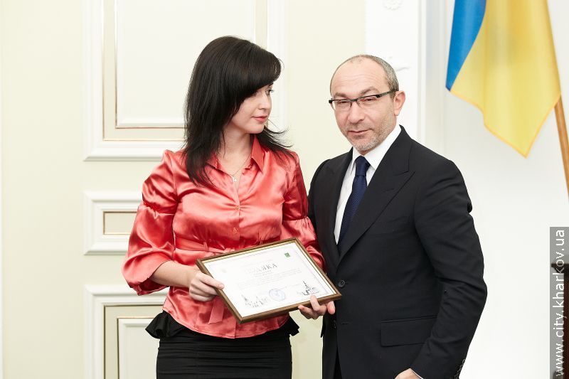 Геннадій Кернес нагородив найкращих юристів міста