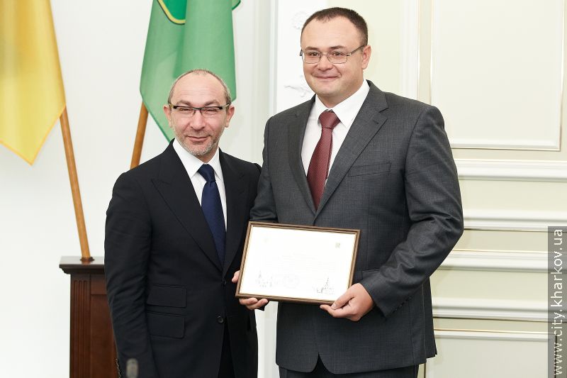 Геннадій Кернес нагородив найкращих юристів міста