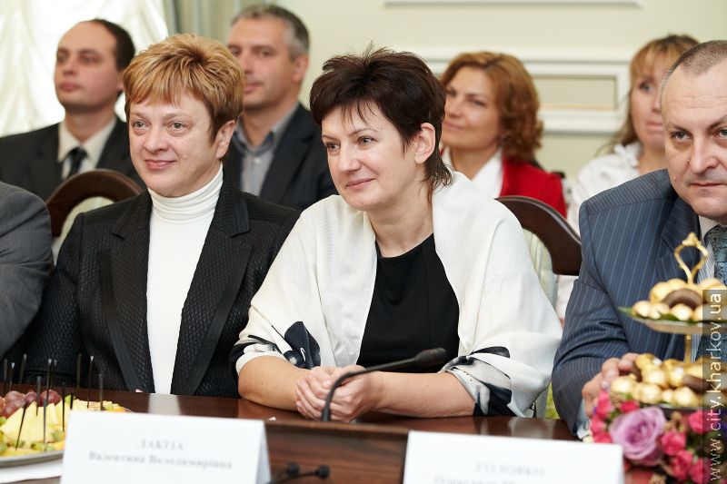 Геннадій Кернес нагородив найкращих юристів міста