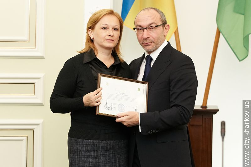 Геннадій Кернес нагородив найкращих юристів міста