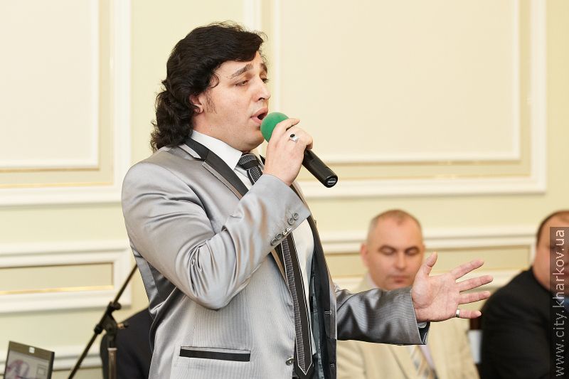 Геннадій Кернес нагородив найкращих юристів міста