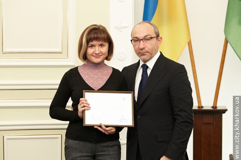 Геннадій Кернес нагородив найкращих юристів міста