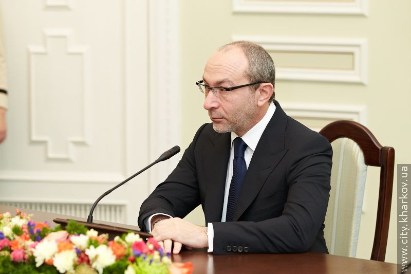 Геннадій Кернес нагородив найкращих юристів міста