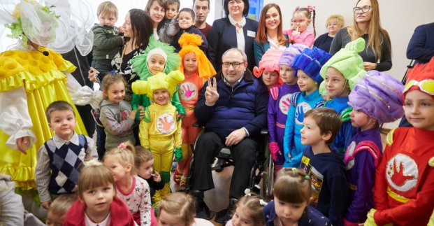 Геннадій Кернес відкрив нові групи в дитячому садку №352