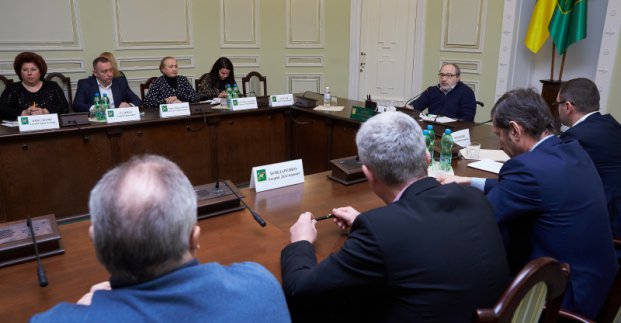 Геннадій Кернес зустрівся з працівниками коксового заводу