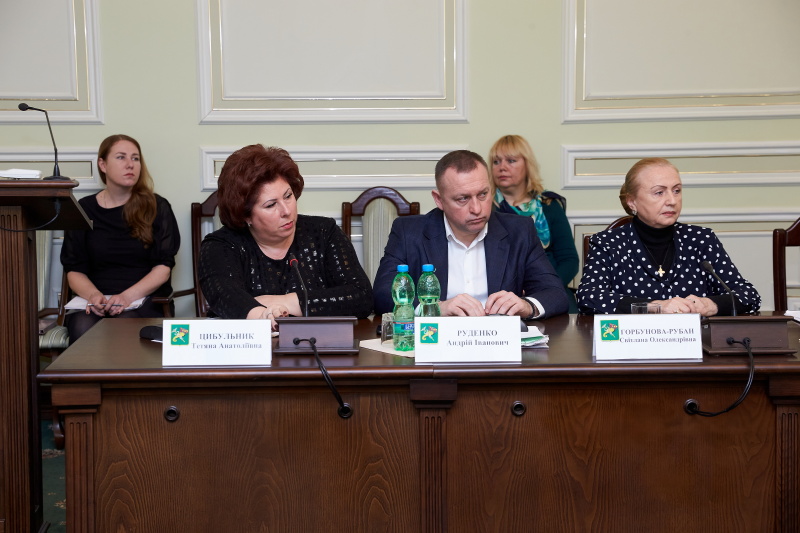 Геннадій Кернес зустрівся з працівниками коксового заводу