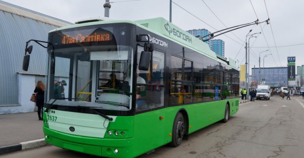 Геннадій Кернес: Завдяки придбанню тролейбусів з автономним ходом в Харкові відкриються нові маршрути
