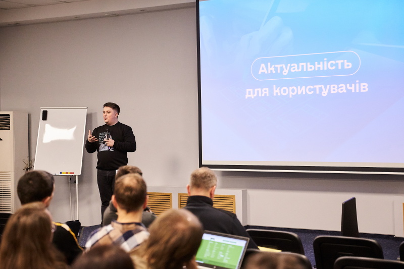 У Харкові представили сіті-бот «Назар»