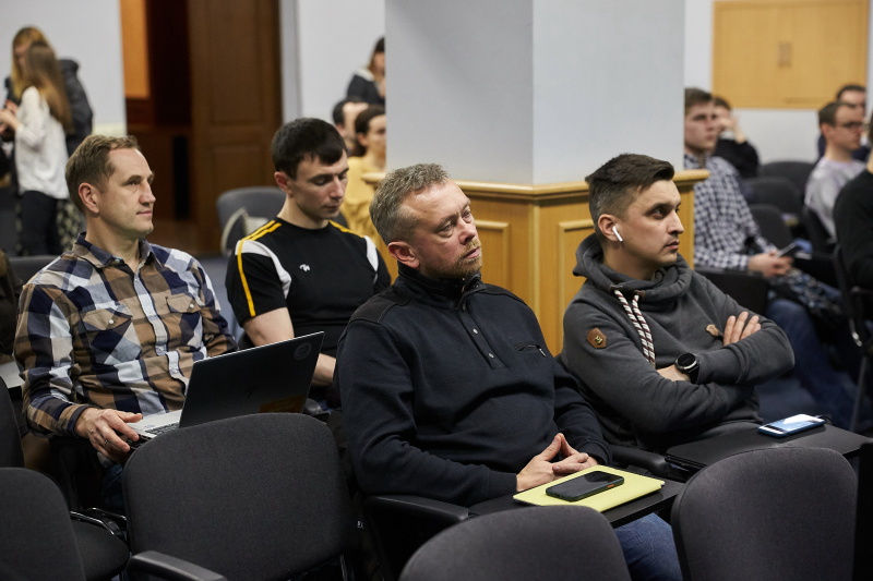 У Харкові представили сіті-бот «Назар»