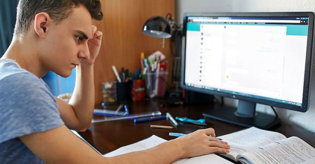 Школярі отримають підсумкові оцінки за результатами дистанційного навчання