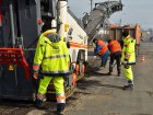 На вулиці Валдайській ремонтують дорогу