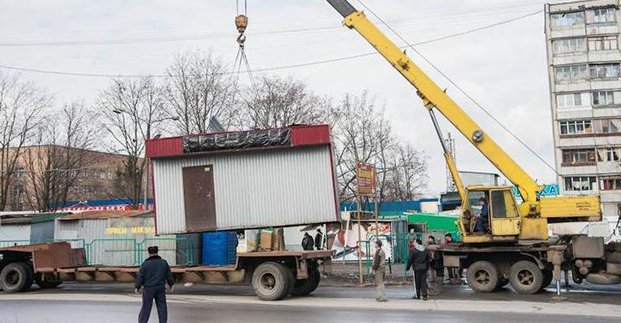 У Харкові демонтують дві тисячі незаконних МАФів (доповнено)