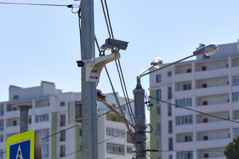 На дорогах Харкова встановлено понад 300 сучасних відеокамер