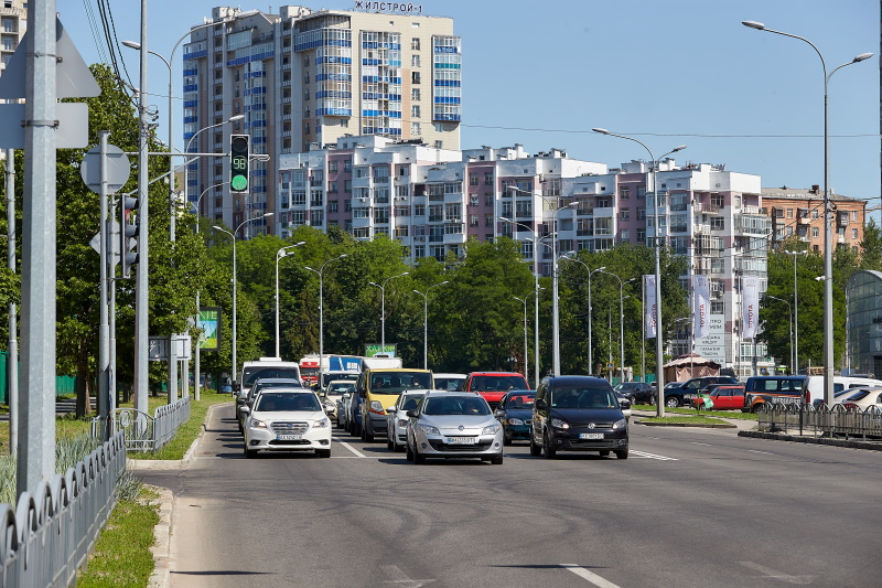 На дорогах Харкова встановлено понад 300 сучасних відеокамер