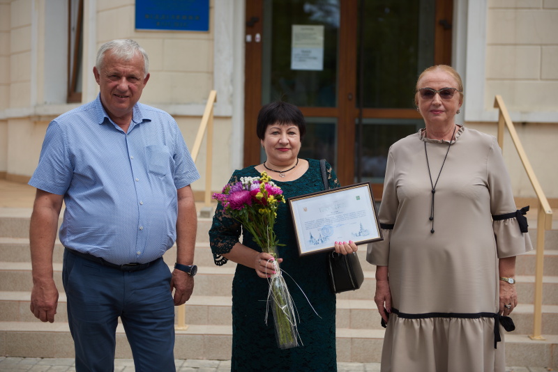 У Харкові нагородили медпрацівників, які борються з коронавірусом