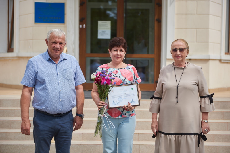 У Харкові нагородили медпрацівників, які борються з коронавірусом
