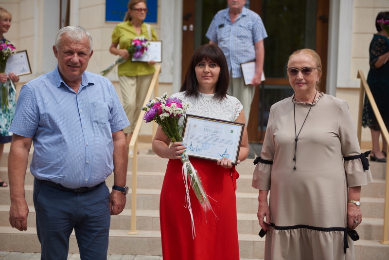 У Харкові нагородили медпрацівників, які борються з коронавірусом