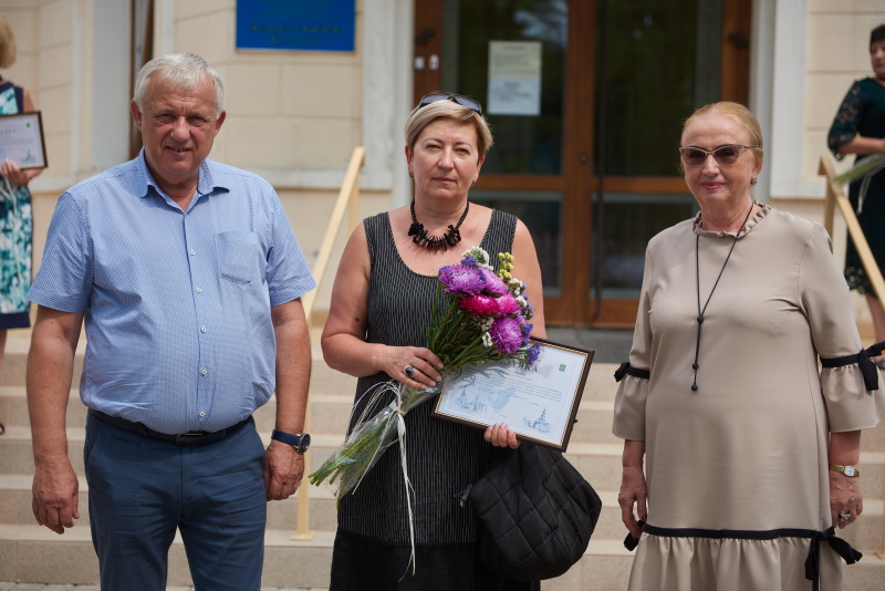 У Харкові нагородили медпрацівників, які борються з коронавірусом